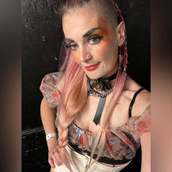 Meet your Posher, Allison - Picture 4 of 4